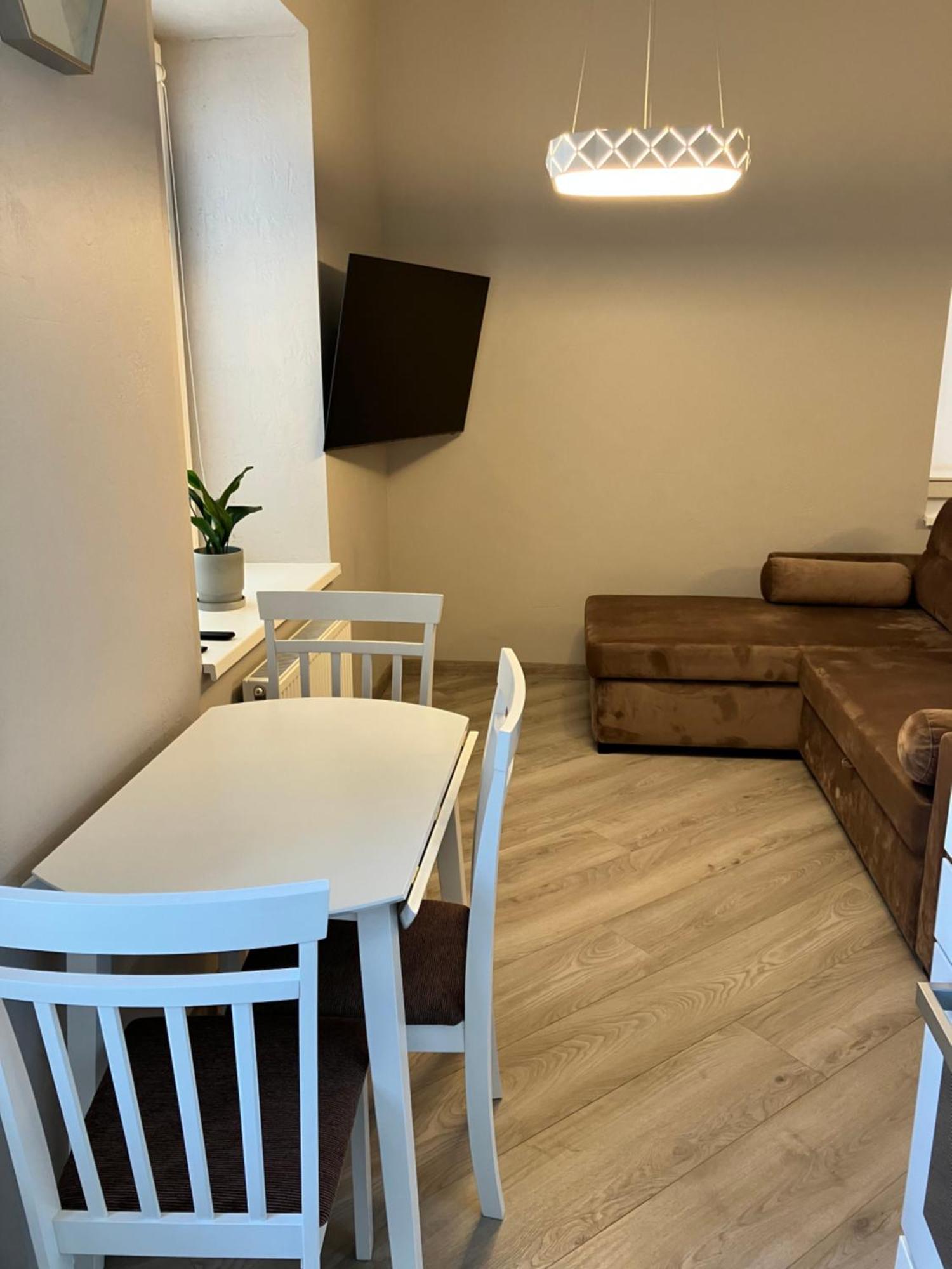 马里扬泊列Old Town Bakery公寓式酒店 外观 照片